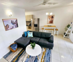 Bakers Sea Breeze Escape, Townsville